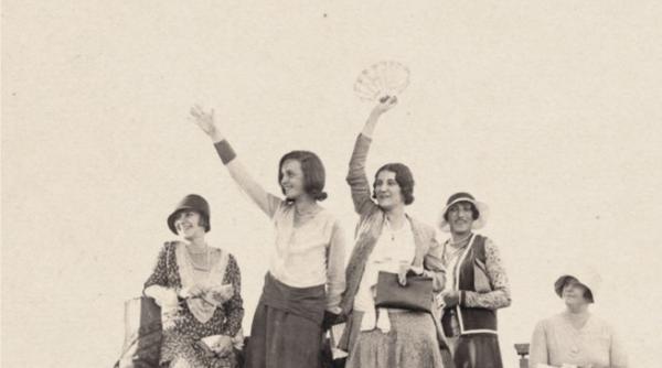 “Râsul” Dorinei Rusu, o carte pe care o citești pe nerăsuflate