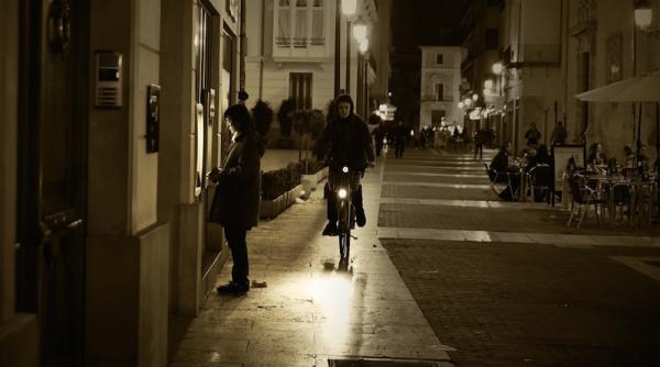 Români, arestaţi în India.  Victime, utilizatori de ATM-uri