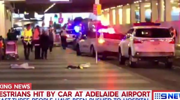 Adelaide: Mașină intrată în mulțime, lângă aeroport 