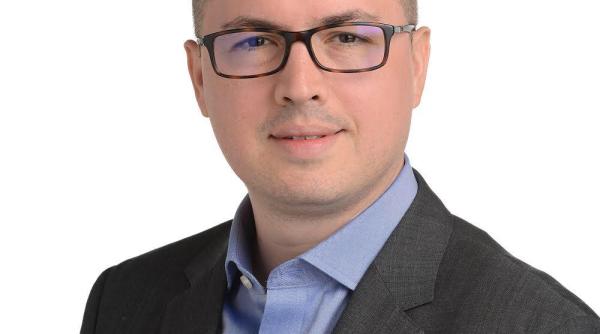 Cristea, europarlamentar, apără românii din diaspora: Rușine! Vei intra la pubela istoriei