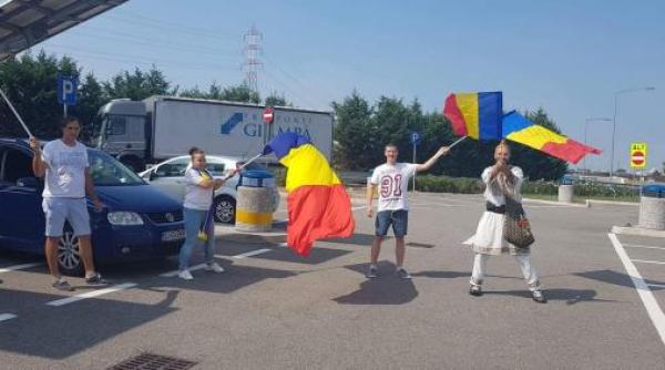 Românii din Italia, în coloană spre București. Ei fac joncțiunea cu ceilalți concetățeni 