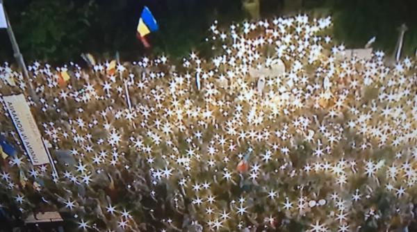 110 000 de protestatari în Piața Victoriei. Imagini superbe. Foto+Video 
