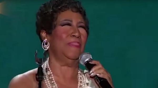 Aretha Franklin a murit 
