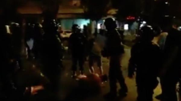 Taximetristul care îi ducea pe israelienii bătuți de jandarmi: Turiștii au fost foarte mult BĂTUȚI în mașină