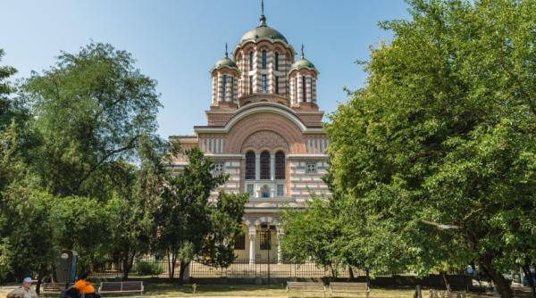 De frica protestatarilor, Dragnea a schimbat biserica pentru cununia religioasă a fiului său