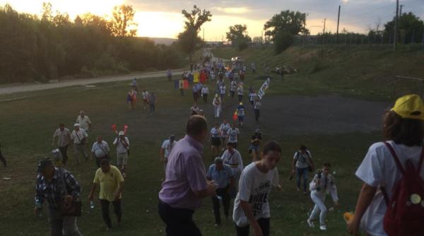 Marșul Centenarului, blocat la Prut de grănicerii Republicii Moldova