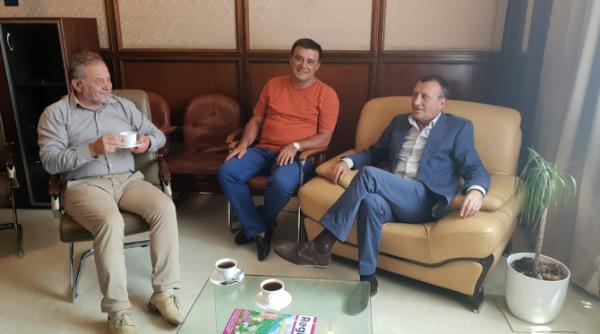 Scandal în direct: Dumitru Buzatu, lider PSD, jignește în direct invitații Realitatea TV, după întâlnirea cu Dragnea