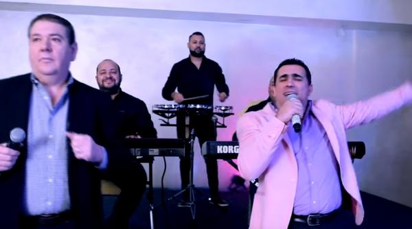 Scandal între lăutarii care au cântat "Ne p˙˙ăm pe Diaspora"