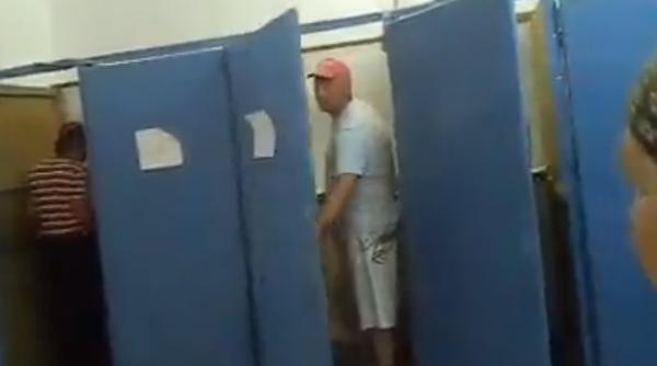 Cum s-a votat la ultimele alegeri. Video bombă dintr-o secție de votare