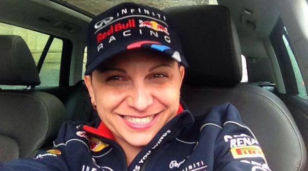 Votează cu Simona Pâslaru! Să fim alături de ea: În Belgia nu îmi lipsește nimic, dar "acasă" e doar în România