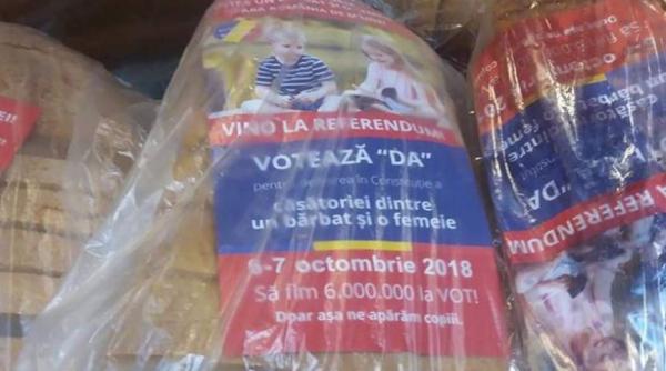 PÂINE și CAMPANIE: Pita de Lugaș cu pliante pro referendum 