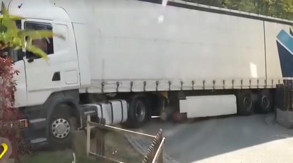 Germania: Sofer român, cu tirul în casă, din cauza GPS-ului. A apărut la televiziunea germană