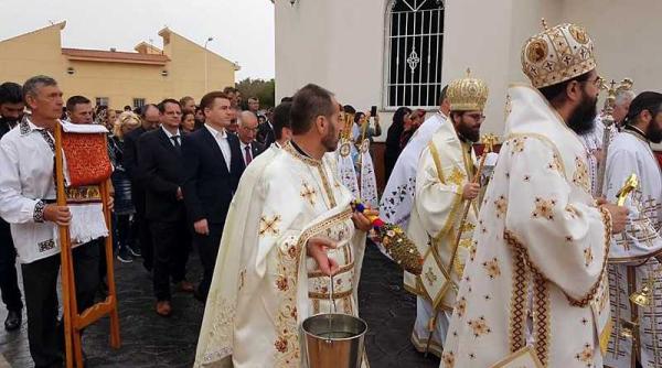 Scandal în Italia: Biserică românească transformată în MOSCHEE