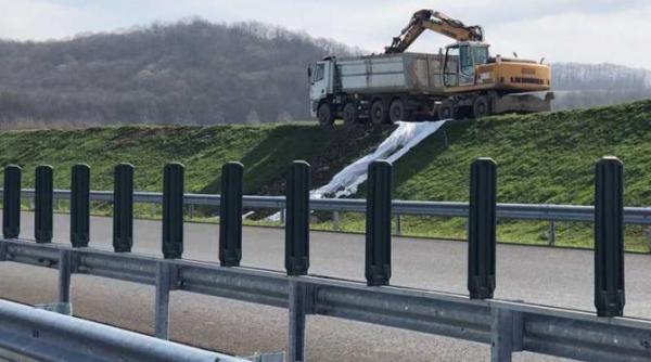Familie de români, accident pe o autostradă din Spania
