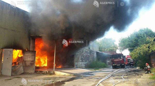 ALERTĂ. INCENDIU de proporții într-un oraş din România