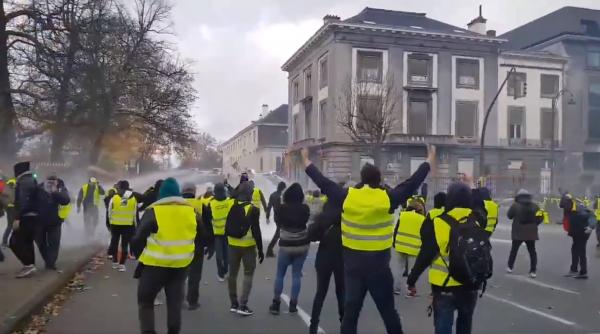 PROTESTE la Bruxelles. "Vestele galbene" au creat HAOS, la doi pași de instituțiile europene. VIDEO