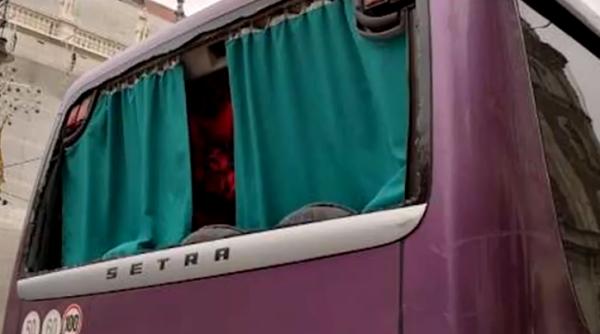 Autocar plin cu copii români, ATACAT în Budapesta de Ziua Națională