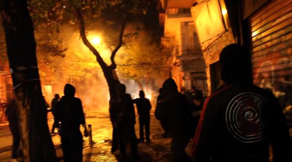 ALERTĂ în Atena. Proteste extrem de VIOLENTE