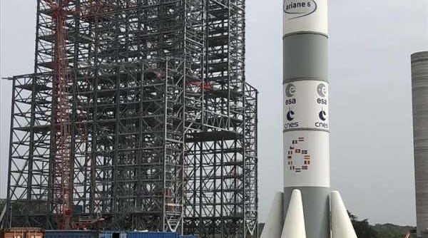 DRAPELUL României, pe macheta noului LANSATOR EUROPEAN, Ariane 6