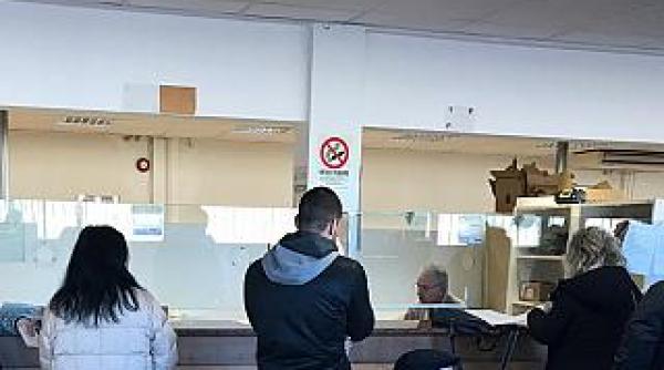 Italia. Românii fac coadă ca să-și înmatriculeze mașinile