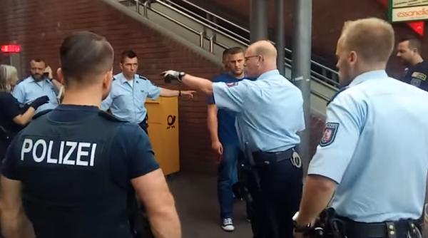 Germania: Celulă de extremă dreapta formată din 5 polițiști 