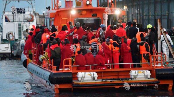TRAGEDIE în Spania. 11 migranţi, găsiţi MORȚI într-o ambarcaţiune în largul coastelor sudice