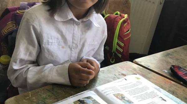 Minune de Crăciun. Fetița care a vrut piure cu carne are o casă nouă