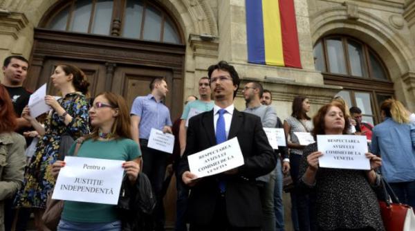 Cristi Danileț: Deciziile date de CCR ar fi NECONSTITUȚIONALE