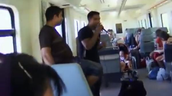 Barcelona: Români, concert de manele în tren: "Avem pretenția să fim respectați"