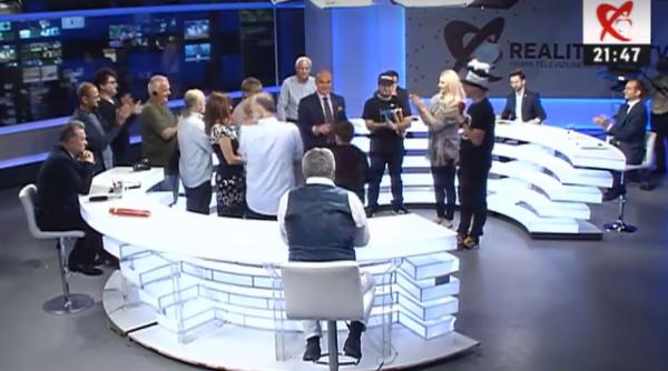 Fotografie REVOLTĂTOARE de sărbători. Rareș Bogdan: Sunt convins că n-a votat PSD 