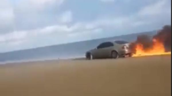 Irlanda. Cine este ROMÂNUL care și-a INCENDIAT mașina