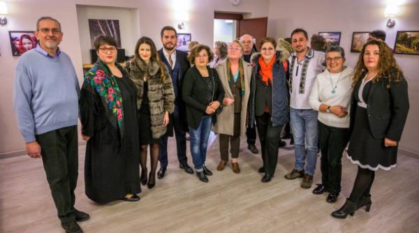 Cum se îmbracă DIPLOMAȚII români la evenimente oficiale 