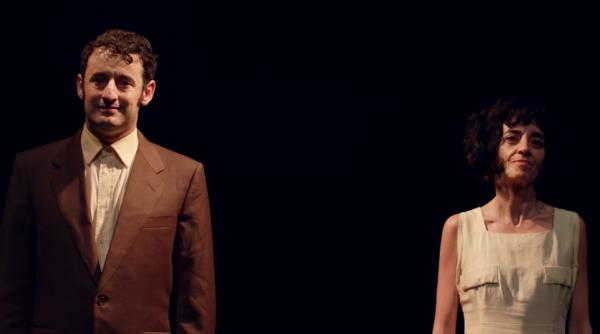 Italia. Soții Ceaușescu, EROII unui spectacol de teatru (VIDEO)