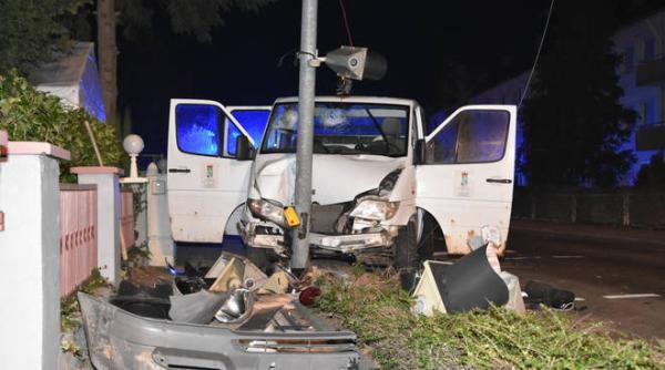 Germania. ACCIDENT GRAV. Un microbuz cu ROMÂNI s-a ZDROBIT