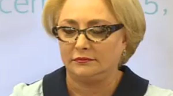 ȘOC. A înviat CEAUȘESCU. Dăncilă face STEAG localităţii de baştină 
