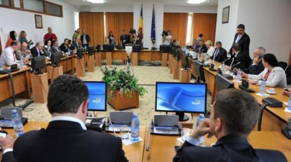 REVOLTĂ în PARLAMENT. Turcan îl ACUZĂ pe Dragnea de FURT: „Este ÎNFIORĂTOR!”