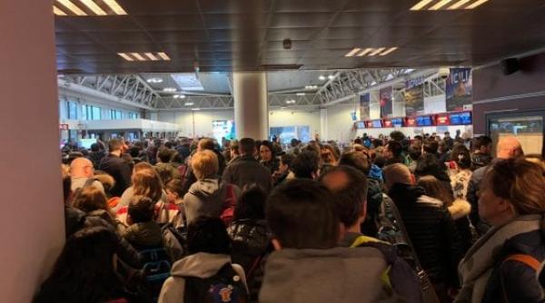 Germania. HAOS pe Aeroportul din Dusseldorf. 6.500 de călători, EVACUAȚI