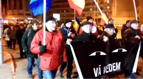 PROTESTE în mai multe orașe din ROMÂNIA