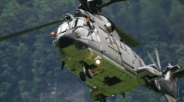 Un elicopter s-a PRĂBUȘIT în Prahova. Doi oameni, la bord