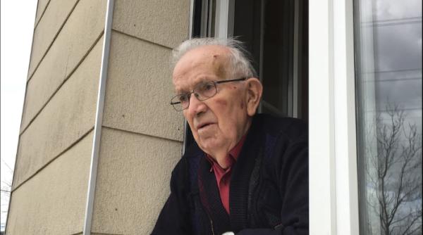 Elveția. Un tâlhar român a BĂTUT și legat un bătrân de 87 de ani