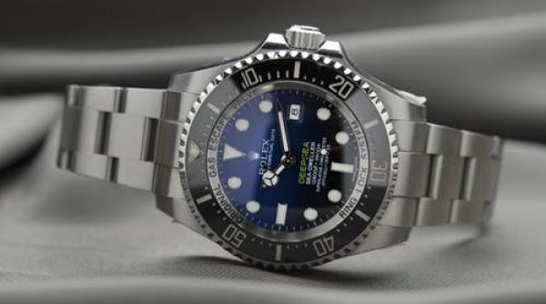 Italia. O româncă, expertă în FURTURI în Italia