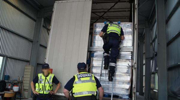 Franța. Șofer ROMÂN de TIR, CONDAMNAT. Prins cu BERE și TUTUN de 1 milion de euro. Modul în care ACȚIONA