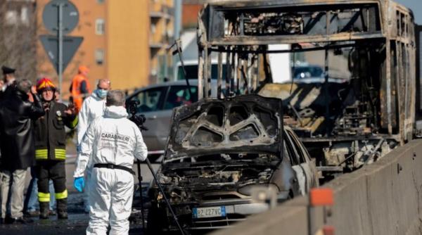 Italia. Eroii din autobozul GROAZEI, în atenția lui Salvini. Anunțul ministrului de Interne