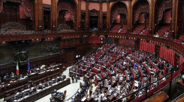 Italia. Legea lui Salvini, ADOPTATĂ. "Este o zi foarte frumoasă"