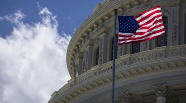 O americancă, EXPULZATĂ din România pentru că a stat prea mult în țară