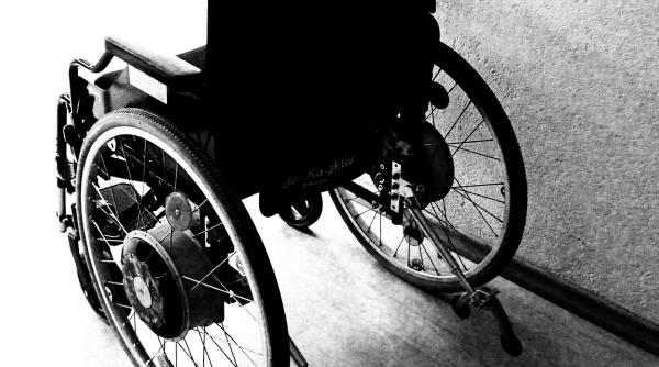 Gest ȘOCANT al unui român din Anglia. A agresat sexual o fată de 16 ani într-un spital