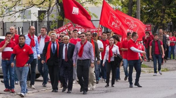 Fostă prezentatoare tv, indignată de mitingul PSD. "Liviule, nu toată lumea e a ta!"