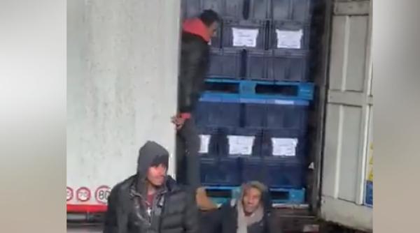 Anglia. Românul care a înghesuit imigranți afgani în dubă, CONDAMNAT la închisoare