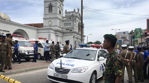 Atacuri în Sri Lanka: 24 bărbați au fost arestați, 290 MORȚI, 500 RĂNIȚI. UPDATE (VIDEO)