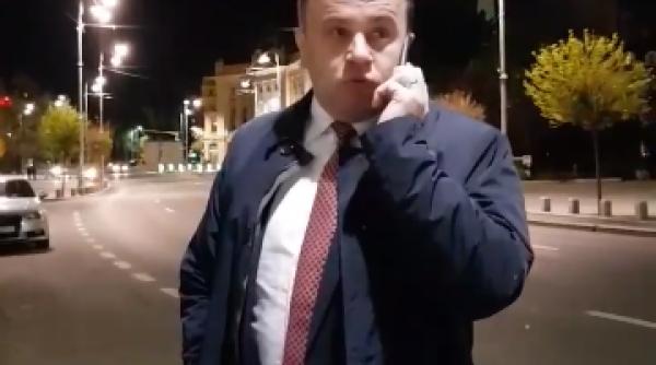 Liviu Pop, "asaltat" de protestatarul Marian Ceaușescu: "Golanule! Infractorule! Penalule!" | VIDEO
